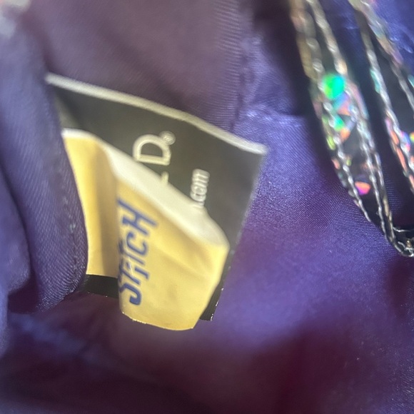 NWT- DISNEY Stitch Crossbody Bag with Blue Leaf Print. - Picture 5 of 5